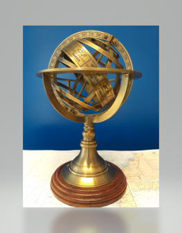Esfera Armilar - latão antigo,base madeira,alt.21.5cm